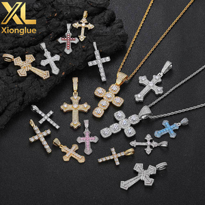 Nouvel Arrivage Collier Pendentif Croix en Cuivre Plaqué Or 18K, Zirconiums Sertis Effet Glacé - Product Image 6
