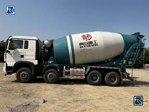 Autobetoniera HOWO 6x4 di Seconda Mano con Alto Momento di Carico, con Cambio e Motore in Vendita - Product Image 4