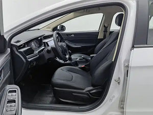 Arrizo 5 2024 Chery 1.5L, Volante a la Izquierda, Interior Oscuro, Gasolina, Automático, Sedán Usado Confiable para el Uso Diario, en Venta - Product Image 5