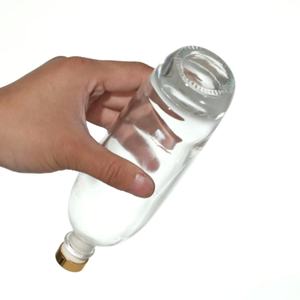 Botella de Licor de Cristal Blanco Ovalada al por Mayor, Botella de Vino, Botella de Ginebra Tónica de 500 ml con Tapón de Corcho - Product Image 4