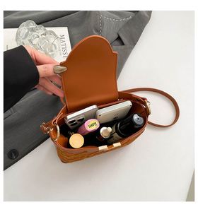 Bolso de Hombro Bordado de Diseño Exclusivo para Mujer 2026 - Tendencia en Bolsos de Señora - Product Image 6