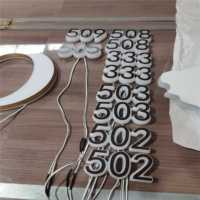 Plaque de porte personnalisée moderne en acrylique 3D résistante à l'eau pour l'identification des hôtels, appartements, villas, salles de bain et écoles