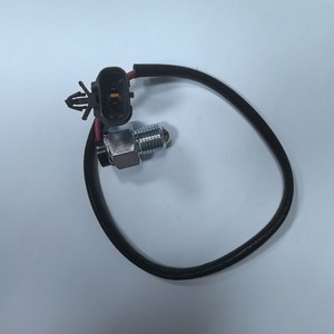 Interruptor de luz de marcha atrás Mitsubishi MB811554 12V de acero para reemplazo y reparación - Product Image 1
