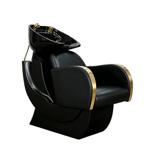 Fauteuil de lavage semi-inclinable en cuir PU beige avec base en fibre de verre, cuvette en céramique et accoudoirs en acier inoxydable doré – Unité de salon - Product Image 6