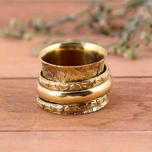 Anillo Giratorio Unisex con Bisel de Latón Chapado en Oro de 14K, Hecho a Mano, Moderno - Product Image 3