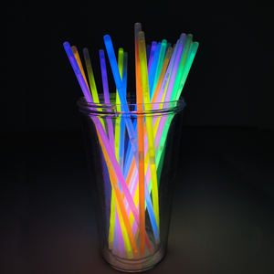 100 cái/gói 8 inch phát sáng trong bóng tối thanh ánh sáng với kết nối ánh sáng lên Vòng đeo tay huỳnh quang cho bên trang trí buổi hòa nhạc Quà Tặng - Product Image 3