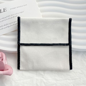 Tamaño personalizado blanco Calico algodón polvo cordón bolsa pequeño gran logotipo impreso joyería muselina bolsas reciclables pulseras en blanco - Product Image 5