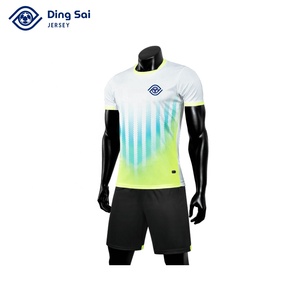 Conjunto Deportivo Versátil <span class=keywords><strong>de</strong></span> Fútbol para <span class=keywords><strong>Hombre</strong></span>, Venta Directa 25-26, Traje Deportivo Personalizado para Niños - Product Image 1