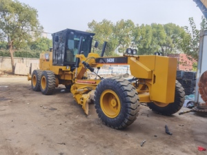 รถเกรดเดอร์ CAT 140H พร้อมใบมีดดันดินและริปเปอร์ เครื่องจักรปรับระดับพื้นที่ที่มีประสิทธิภาพเสถียรสำหรับขายต่างประเทศ - Product Image 6