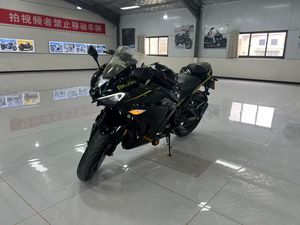 Xiao Ren Zhe V6 <span class=keywords><strong>200</strong></span> - Moto d'occasion à deux roues à essence - Moto de rue - Finition d'origine - Garantie de qualité - Product Image 3