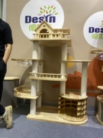 En gros, Arbre à chat moderne de luxe en bois massif, mobilier d'escalade pour chats d'intérieur, grande structure en bois pour animaux de compagnie, en carton