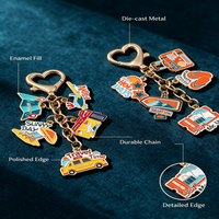 Zinklegierung Hartemaille Vergoldeter UV-Druck Reise-Schlüsselanhänger mit individuellem Herzverschluss, Multi-Charm Flugzeug Gepäck Taxi Schlüsselring