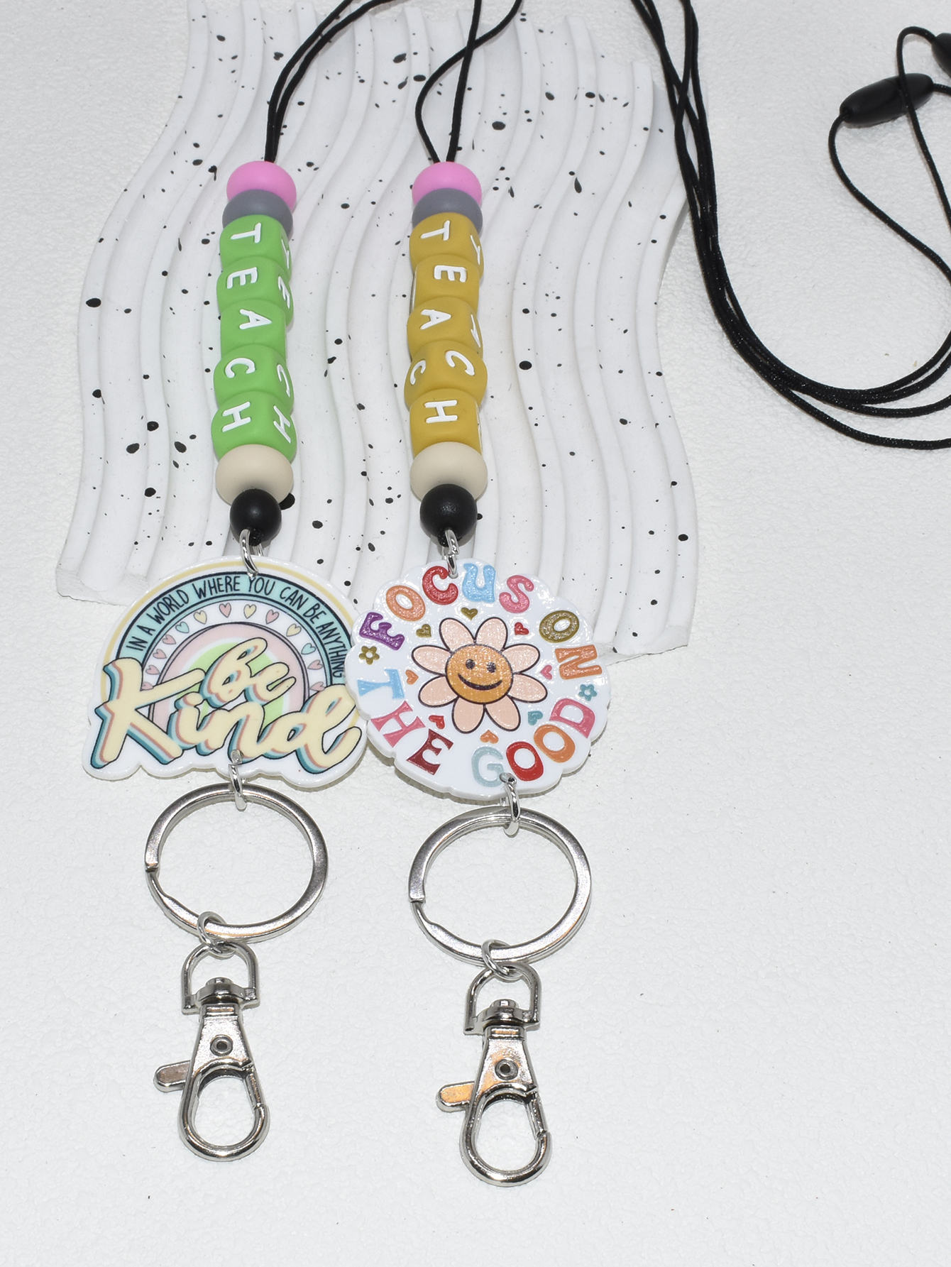 Hot Selling Rainbow Silicone Beads Keychain Lanyard Necklace Student Teacher Beaded ID Badge Lanyard Image 3