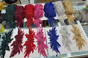 कपड़ों पर सिलाई के लिए 3 डी फ्लैबैक मोटिफ रेइनस्टास्टोन-खिंचाव कपड़े कॉर्सेट प्रोम पुष्प डिजाइन - Product Image 6