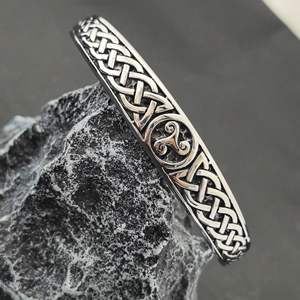 Bracelet jonc torsadé celtique en acier inoxydable pour dropshipping Shopify, extrémité ouverte, unisexe, style rétro - Product Image 6