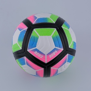 Balón de fútbol profesional tamaño 5 con logo personalizado, cosido a máquina, adecuado para entrenamiento y partidos. - Product Image 3