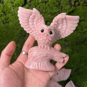 Oeuvre d'art d'hibou volant sculptée à la main en <span class=keywords><strong>opale</strong></span> <span class=keywords><strong>rose</strong></span> - Artisanat exquis - Product Image 2