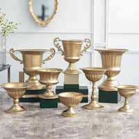 Vase décoratif de table en fer forgé, mini trompette haute, moderne et de haute qualité, pour fleurs d'anniversaire, intérieur et extérieur, vente en gros