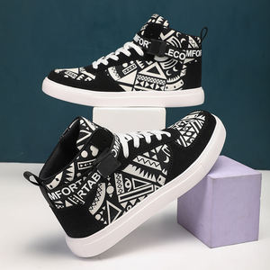 Zapatillas altas con cordones para hombre de otoño e invierno, zapatos para caminar con amortiguación antideslizante, zapatos informales estampados hechos a medida - Product Image 2