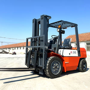 Spedizione Gratuita Carrello Elevatore Fuoristrada Diesel 4x4 da 1,5, 3,5, 5, 6 Tonnellate con Montante a 3 Stadi per Tutti i Terreni Difficili - Product Image 1