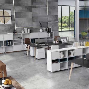 Muebles de Oficina Modulares Convertibles Modernos, Escritorios y Estaciones de Trabajo para 2-8 Personas - Product Image 1