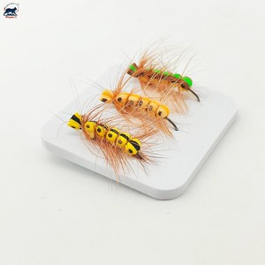 Combo de 3 leurres de pêche à <span class=keywords><strong>la</strong></span> <span class=keywords><strong>mouche</strong></span> en forme de chenille flottante en mousse avec hameçons # 6 mouches terrestres réalistes nouées à <span class=keywords><strong>la</strong></span> main pour <span class=keywords><strong>la</strong></span> pêche à <span class=keywords><strong>la</strong></span> truite, au black-bass et aux poissons-chaussons - Product Image 1