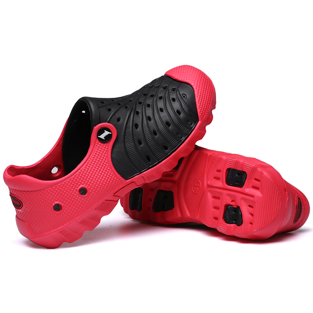Hollow Lightweight Open Toe Men's Clog for Slippers Breathable Anti-Slip Beach Sneakers for Outdoor Fashion Trend for Spring