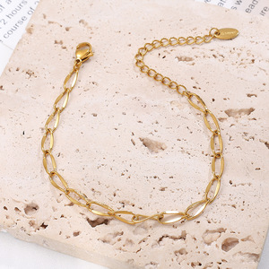 Pulsera de cadena de oro para mujer, joyería de acero inoxidable de estilo minimalista a la moda, diseño ligero de lujo, uso diario - Product Image 2