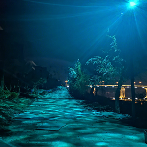 Proyector de Luz LED con Efecto de Ondas para Parques, Centros Comerciales y Proyectos de Paisajismo que Requieren Efectos Dinámicos de Patrones de Agua - Product Image 1