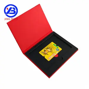 中国カスタムラグジュアリー高品質マットラミネートギフトカード名刺包装紙箱VIPトレーディングクレジットカードギフトボックス