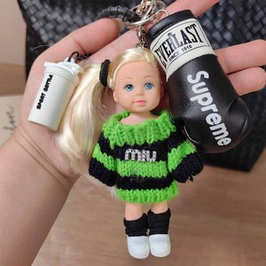 Colgador de figuritas de muñecas bonitas deportivas-<span class=keywords><strong>Guantes</strong></span> de <span class=keywords><strong>boxeo</strong></span> para fitness Llavero de botella de agua-Accesorio para colgar bolsos para niñas - Product Image 3