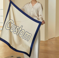 Mode personnalisée 100% véritable foulard en soie 53*53cm carré imprimé floral/sergé/plaine numérique court pour les saisons hiver/été