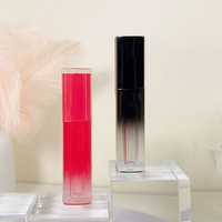 Nouveaux tubes de gloss à lèvres vides haut de gamme de 4 ml, dégradé transparent, emballage personnalisé pour huile à lèvres, vente en gros