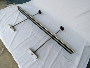 Kit d'installation d'évier Belino BNTS42 en promotion pour un positionnement précis et un maintien temporaire des éviers sous plan - Product Image 6