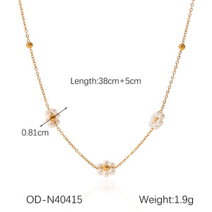 XL582 l'Popolare Gioiello in Acciaio Inossidabile, Elegante Collana di Perle in Stile Francese a Forma di Fiore - Product Image 5