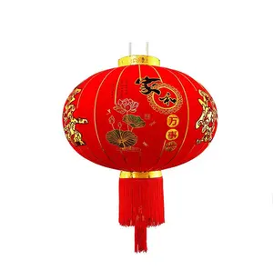 เทศกาลฤดูใบไม้ผลิผ้าไหมแบบดั้งเดิมแขวนโคมไฟสีแดงสำหรับการตกแต่งตรุษจีน