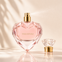 Flacon de parfum en forme de cœur au design unique, 60 ml, 100 ml, avec pompe, bouchon en cristal, couleur rose Panton personnalisable, logo