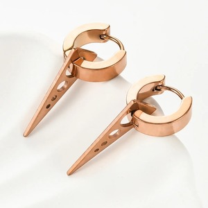 Boucles d'oreilles pendantes punk en acier inoxydable pour hommes et femmes, boucles d'oreilles créoles non-percées, bijoux hip-hop gothiques, cadeaux - Product Image 4