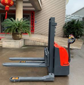 <span class=keywords><strong>Stacker</strong></span> Straddle Walkie <span class=keywords><strong>Powered</strong></span> Palet Listrik Sepenuhnya - Product Image 4