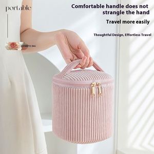 Ensemble de sacs de voyage cosmétiques portables grande capacité en gros, nouveau set de quatre pièces pour femmes, sac de rangement de maquillage de style moderne pour filles - Product Image 4