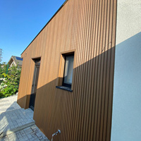 Paneles de Pared de PVC con Grano de Madera de Teca Directo de Fábrica, Paneles de Fondo para TV Impermeables, Estilo Moderno Clásico para Gimnasio, Escalera, Almacén, Exterior