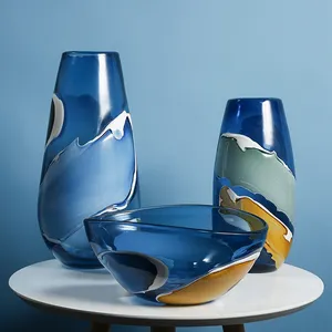 Vaso di vetro blu nordico moderno stabilito di lusso all'ingrosso soffiato a mano per la decorazione domestica