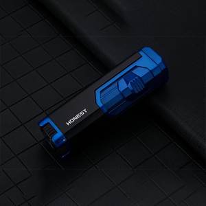 2025 Dernière Grande Capacité De Gaz Logos Personnalisés En Alliage De Zinc Puissant Allume-Torche Résistant À La Chaleur pour Cigare - Product Image 4