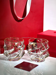 Vasos de Cristal Transparente Pintados con Borde Dorado, Diseño Creativo y Moderno, Vasos Irregulares para Whisky, Gran Venta - Product Image 5