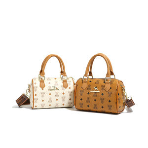 Sac à bandoulière pour femmes, sac à bandoulière imperméable, sac Boston rétro haut de gamme imprimé de style occidental, sac à main de voyage polyvalent et tendance - Product Image 1