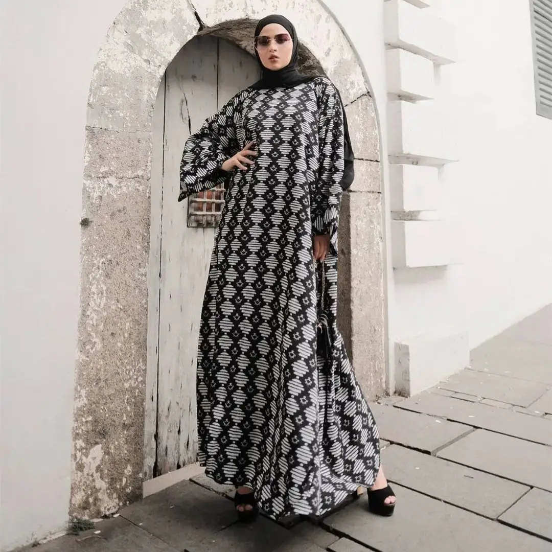 Raster Jurk Dubai Tutkish Bohemen Pakistan Traditionele Jibab Arabische Zijde Moslim Gewaad Abaya Vrouwen Moslim Jurk Lange Sari Vrouwen
