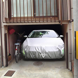 Bandes réfléchissantes résistant au feu Protection contre les excréments d'oiseaux Doublure brossée Housse de protection épaisse et robuste pour capot de <span class=keywords><strong>voiture</strong></span> avant - Product Image 6