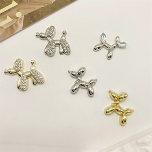 เคสโทรศัพท์หรูหราโลหะแวววาวแวววาวมีเสน่ห์ดีไซน์เนอร์ตกแต่งโลโก้แบรนด์ด้วยพลอยเทียมอุปกรณ์งานฝีมือแบบทำมือ0001 - Product Image 3