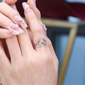 เครื่องประดับชุบเงิน Chris April สตรี925คลาสสิ<span class=keywords><strong>ก</strong></span>แหวนเงิน<span class=keywords><strong>น</strong></span>อตรูปหัวใจ - Product Image 2