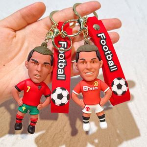 Porte-clés Ronaldo Vs pour le football, pendentif en silicone imprimé numériquement en forme de maillot de star, avec logo personnalisé, petit cadeau pour les fans - Product Image 3